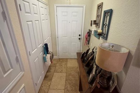 Condo in Orlando, Florida, 3 bedrooms № 2373487 - photo 2