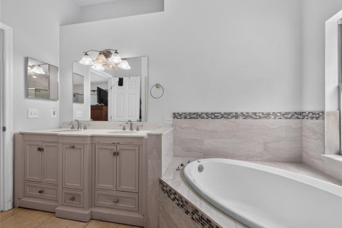 Casa en venta en Orlando, Florida, 3 dormitorios, 107.58 m2 № 2303156 - foto 12