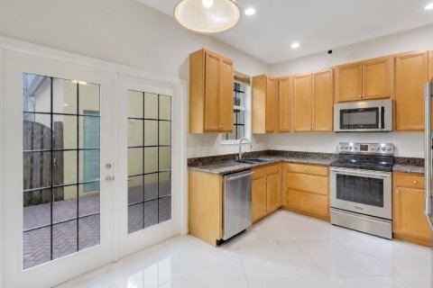 Купить таунхаус в Юпитер, Флорида 7 комнат, 154.96м2, № 2270526 - фото 7