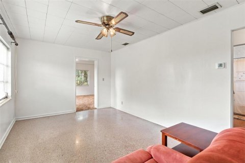 Villa ou maison à vendre à Altoona, Floride: 3 chambres, 124.86 m2 № 2398603 - photo 8