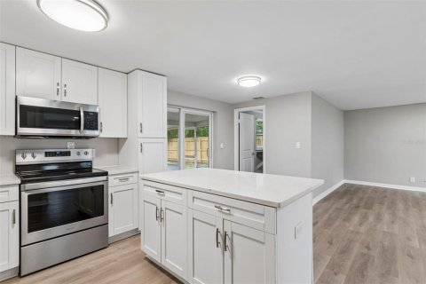 Casa en venta en Clearwater, Florida, 3 dormitorios, 106.84 m2 № 2206626 - foto 14