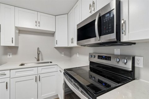Casa en venta en Clearwater, Florida, 3 dormitorios, 106.84 m2 № 2206626 - foto 16