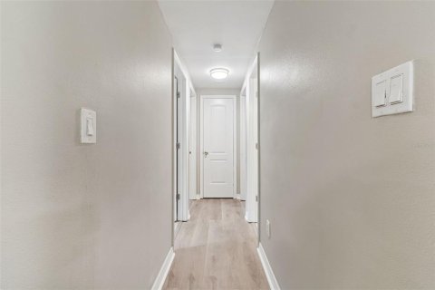 Casa en venta en Clearwater, Florida, 3 dormitorios, 106.84 m2 № 2206626 - foto 18