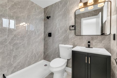Villa ou maison à louer à Miami, Floride: 4 chambres, 341.79 m2 № 2179789 - photo 24