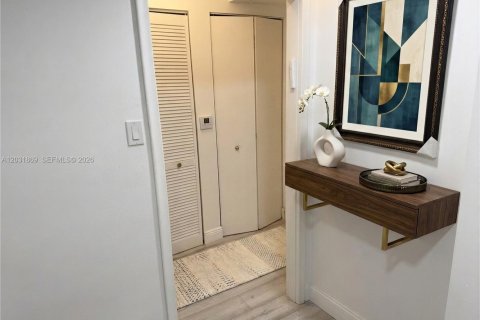 Copropriété à vendre à Aventura, Floride: 2 chambres, 100.43 m2 № 2186318 - photo 8