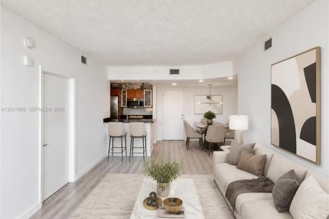 Copropriété à vendre à Aventura, Floride: 2 chambres, 100.43 m2 № 2186318 - photo 7