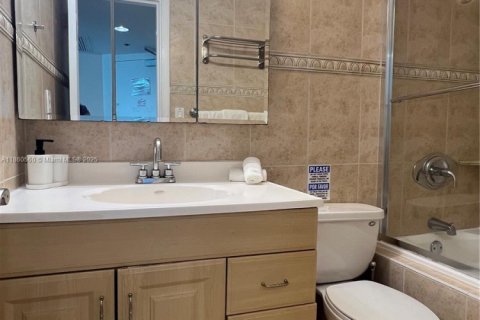 Condominio en venta en Miami Beach, Florida, 36.23 m2 № 1889715 - foto 7