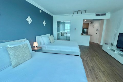 Condominio en venta en Miami Beach, Florida, 36.23 m2 № 1889715 - foto 5