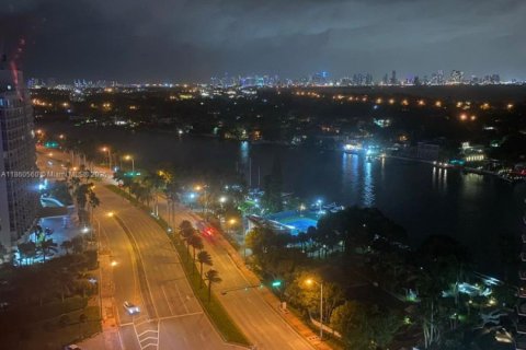 Condominio en venta en Miami Beach, Florida, 36.23 m2 № 1889715 - foto 19