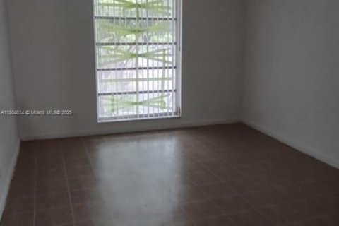 Condo in Sunrise, Florida, 2 bedrooms  № 1865521 - photo 6