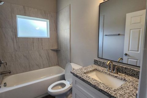Villa ou maison à vendre à Tampa, Floride: 3 chambres, 116.22 m2 № 2104521 - photo 12