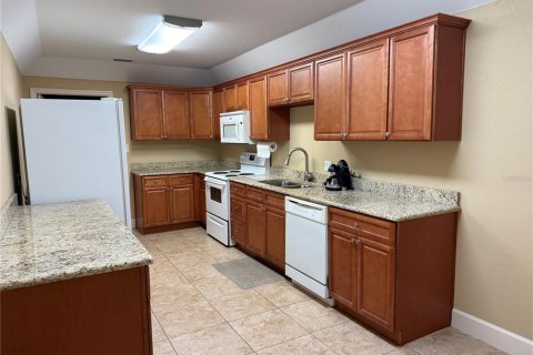 Propiedad comercial en venta en Longwood, Florida, 422.61 m2 № 2102092 - foto 7