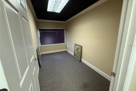 Propiedad comercial en venta en Longwood, Florida, 422.61 m2 № 2102092 - foto 9