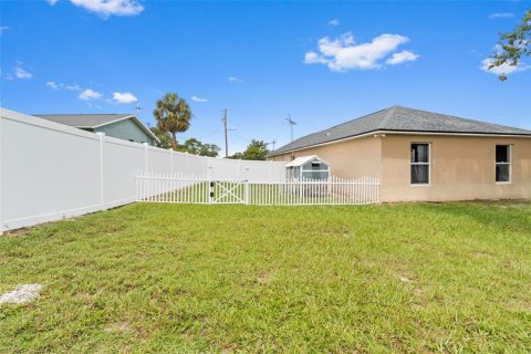 House in Spring Hill, Florida 4 bedrooms, 156.82 sq.m. № 1884247 - photo 29