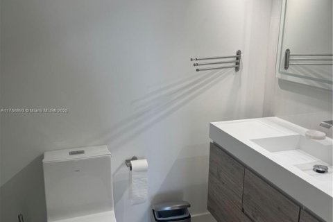 Купить кондоминиум в Майами-Бич, Флорида 2 спальни, 123.19м2, № 1977224 - фото 9