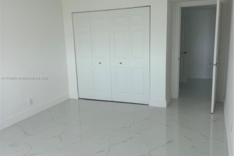 Купить кондоминиум в Майами-Бич, Флорида 2 спальни, 123.19м2, № 1977224 - фото 11