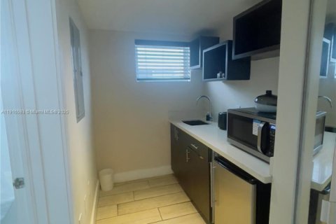 Villa ou maison à louer à Miami Beach, Floride № 1973562 - photo 5