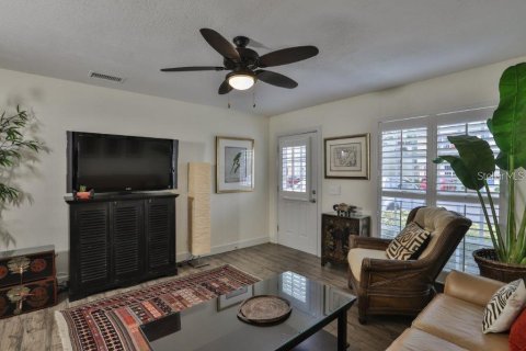 Copropriété à louer à Tampa, Floride: 2 chambres, 108.7 m2 № 2157848 - photo 6