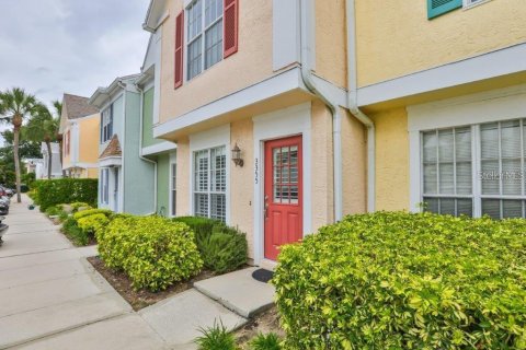 Copropriété à louer à Tampa, Floride: 2 chambres, 108.7 m2 № 2157848 - photo 2