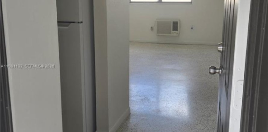 Квартира в Майами, Флорида 1 спальня, 52.58м2 № 2044340