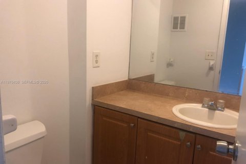 Condominio en venta en Margate, Florida, 2 dormitorios, 104.24 m2 № 2040963 - foto 3