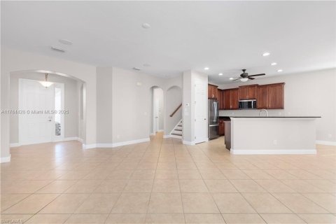 Купить виллу или дом в Истеро, Флорида 3 спальни, 224.17м2, № 1695824 - фото 6
