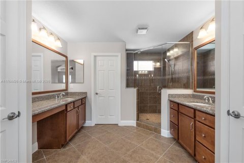 Купить виллу или дом в Истеро, Флорида 3 спальни, 224.17м2, № 1695824 - фото 22
