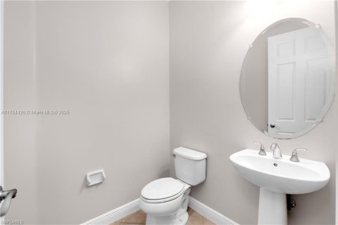 Купить виллу или дом в Истеро, Флорида 3 спальни, 224.17м2, № 1695824 - фото 19
