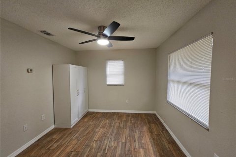 Casa en venta en Kissimmee, Florida, 2 dormitorios, 71.35 m2 № 1886973 - foto 7