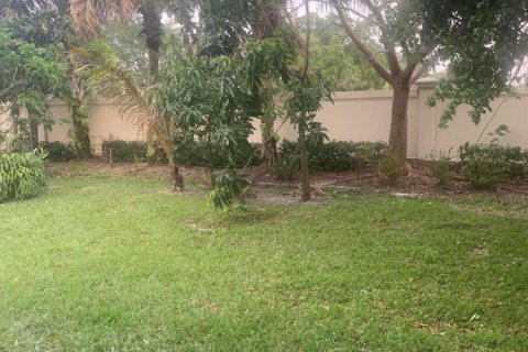 Villa ou maison à vendre à West Palm Beach, Floride: 4 chambres, 287.81 m2 № 2242970 - photo 19