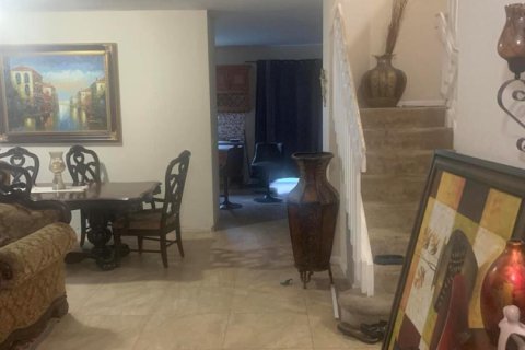 Villa ou maison à vendre à West Palm Beach, Floride: 4 chambres, 287.81 m2 № 2242970 - photo 6