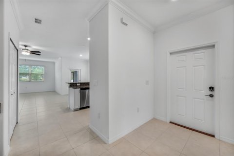 Townhouse in Wesley Chapel, Florida 3 bedrooms, 166.02 sq.m. № 1825204 - photo 3
