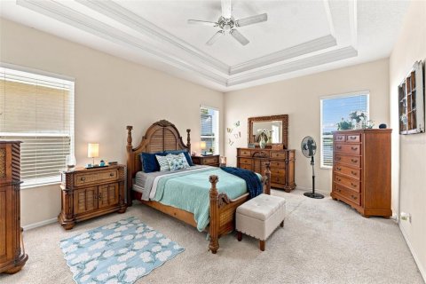 House in Lutz, Florida 4 bedrooms, 218.23 sq.m. № 2349413 - photo 13
