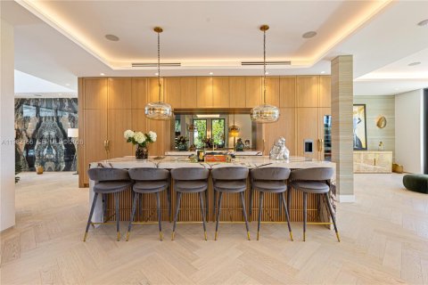 Villa ou maison à vendre à Miami Beach, Floride: 6 chambres, 478.54 m2 № 2026673 - photo 3
