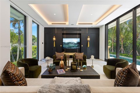 Villa ou maison à vendre à Miami Beach, Floride: 6 chambres, 478.54 m2 № 2026673 - photo 7