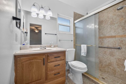 Villa ou maison à vendre à Port St. Lucie, Floride: 2 chambres, 89.19 m2 № 2401791 - photo 16