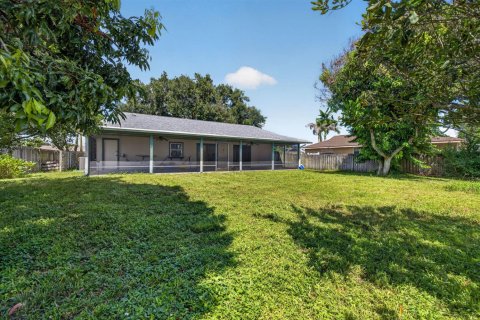 Villa ou maison à vendre à Port St. Lucie, Floride: 2 chambres, 89.19 m2 № 2401791 - photo 24