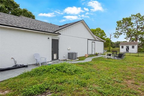 House in Deltona, Florida 3 bedrooms, 122.82 sq.m. № 1759791 - photo 20