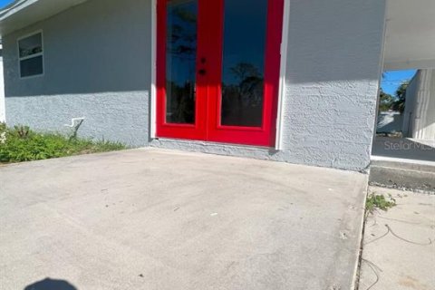 House in Englewood, Florida 2 bedrooms, 55.18 sq.m. № 1565380 - photo 7
