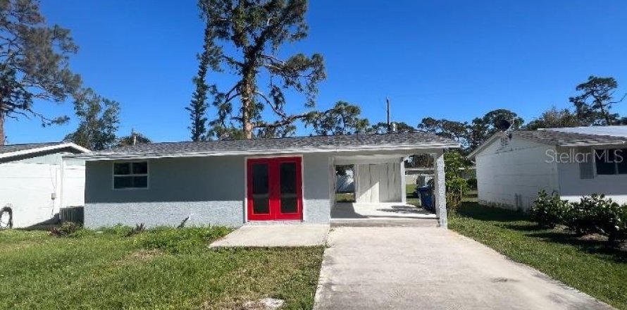 House in Englewood, Florida 2 bedrooms, 55.18 sq.m. № 1565380