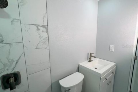 House in Englewood, Florida 2 bedrooms, 55.18 sq.m. № 1565380 - photo 19