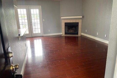 Condominio en alquiler en Orlando, Florida, 3 dormitorios, 107.49 m2 № 2114963 - foto 3