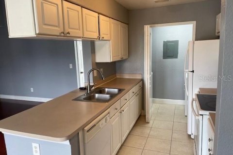 Condominio en alquiler en Orlando, Florida, 3 dormitorios, 107.49 m2 № 2114963 - foto 7