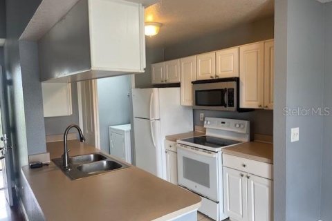 Condominio en alquiler en Orlando, Florida, 3 dormitorios, 107.49 m2 № 2114963 - foto 6