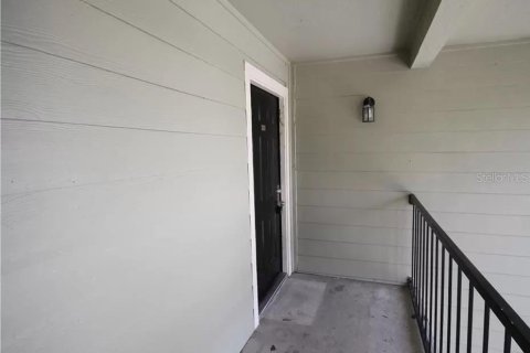 Condominio en alquiler en Orlando, Florida, 3 dormitorios, 107.49 m2 № 2114963 - foto 2
