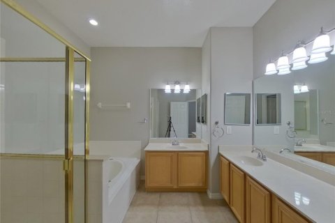 Casa en alquiler en Orlando, Florida, 4 dormitorios, 183.2 m2 № 1907166 - foto 7