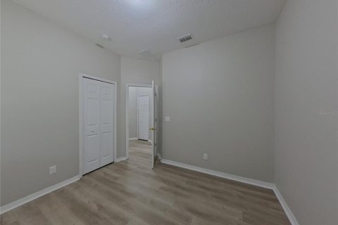 Casa en alquiler en Orlando, Florida, 4 dormitorios, 183.2 m2 № 1907166 - foto 10