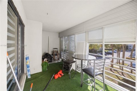 Купить кондоминиум в Помпано-Бич, Флорида 2 спальни, 102.19м2, № 2002391 - фото 20