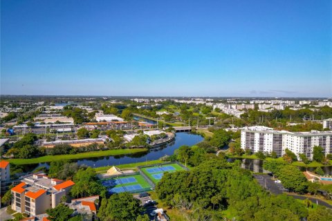 Купить кондоминиум в Помпано-Бич, Флорида 2 спальни, 102.19м2, № 2002391 - фото 30