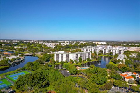 Купить кондоминиум в Помпано-Бич, Флорида 2 спальни, 102.19м2, № 2002391 - фото 29